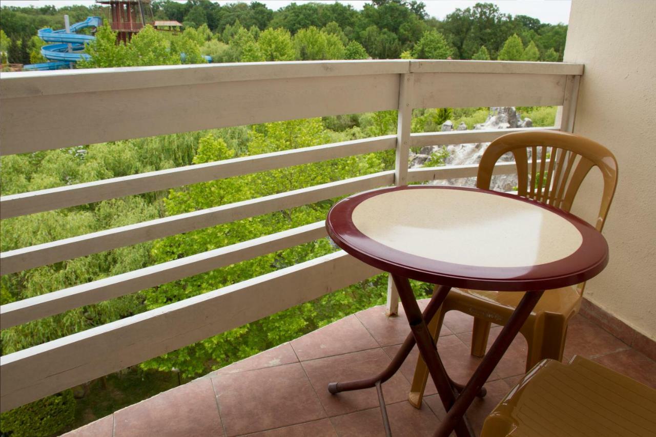 Atlant Holiday Village Nabran Ngoại thất bức ảnh